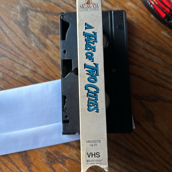 EUC vintage VHS A Tale of Two Cities MGM/UA Home Video works Ronald Coleman - Picture 3 of 4